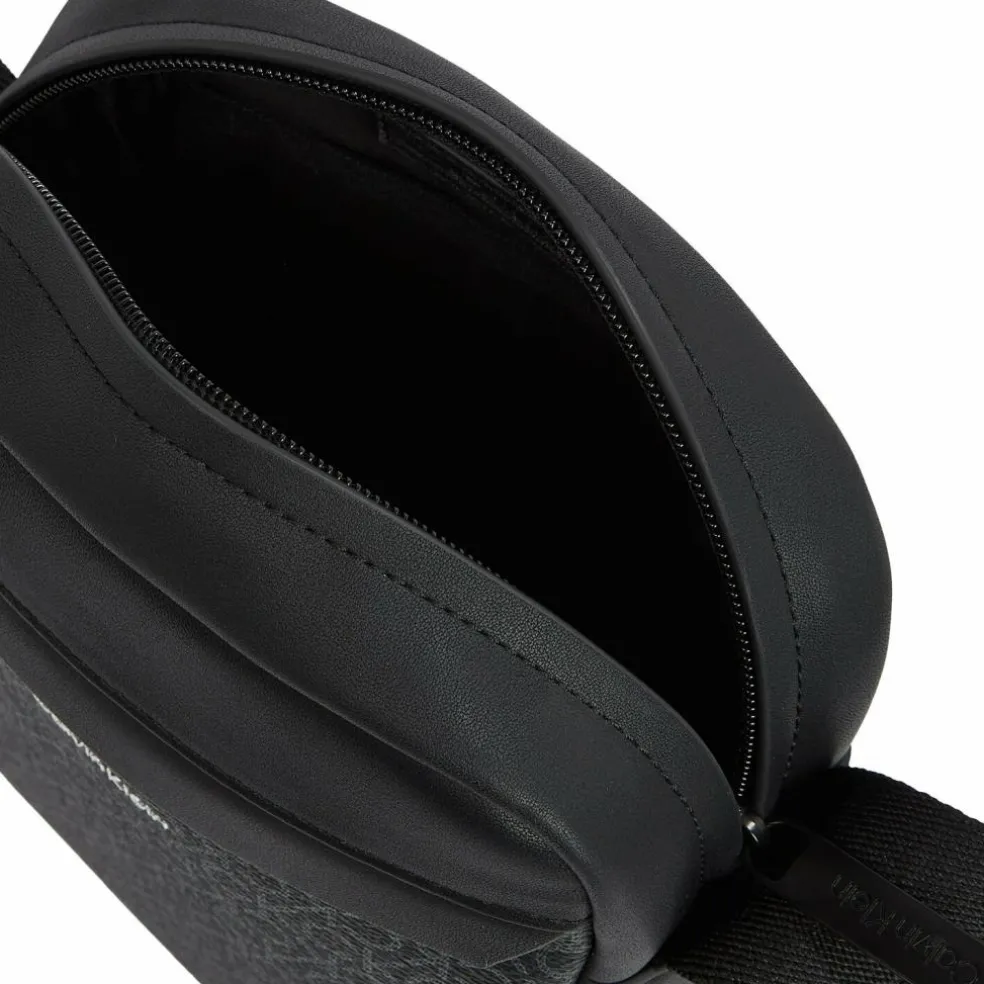 Calvin Klein CK Mixmedia Mini Bag Umhängetasche 16.5 cm