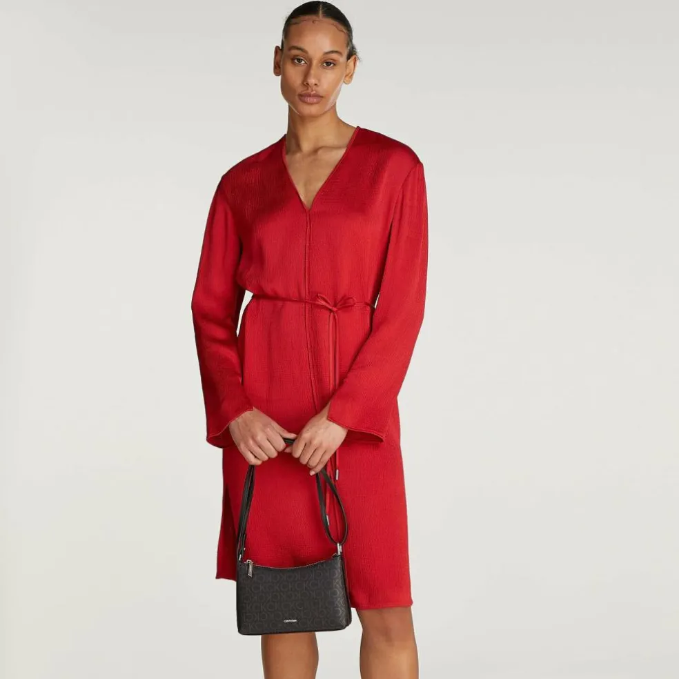 Calvin Klein Ck Must Schultertasche 22.5 cm