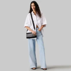 Calvin Klein CK Must Schultertasche 26.5 cm