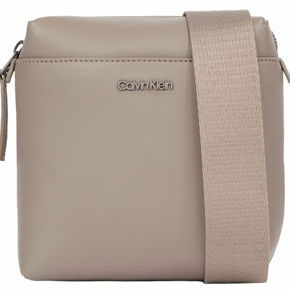 Calvin Klein Clean Essential Umhängetasche 15.5 cm