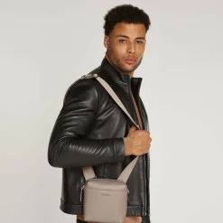 Calvin Klein Clean Essential Umhängetasche 15.5 cm