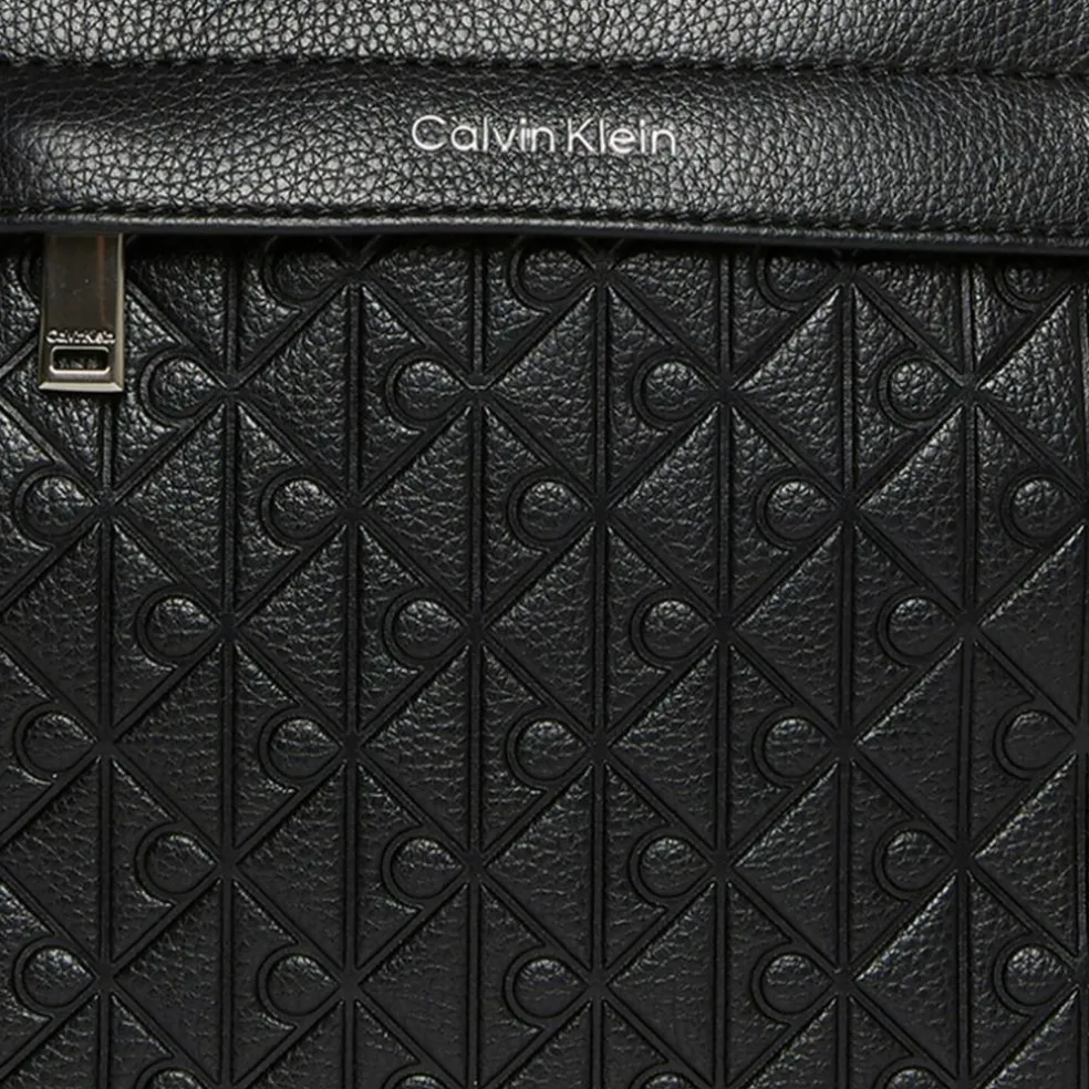 Calvin Klein Emblem Mini Bag Umhängetasche 17 cm