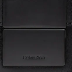 Calvin Klein Iconic Plaque Mini Bag Umhängetasche 13 cm