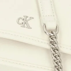 Calvin Klein Jeans Chain Mini Bag Umhängetasche 18 cm