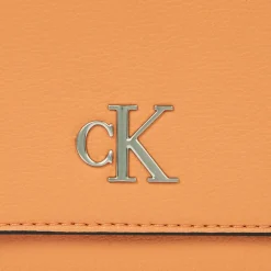 Calvin Klein Jeans Minimal Monogram Mini Bag Umhängetasche 18 cm