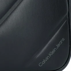 Calvin Klein Jeans Quilted Umhängetasche 19.5 cm