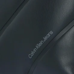 Calvin Klein Jeans Quilted Handtasche 25 cm