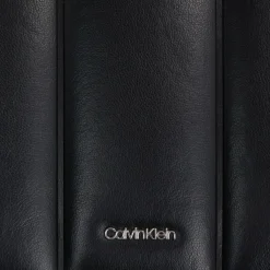 Calvin Klein Line Quilt Schultertasche 28 cm