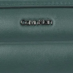 Calvin Klein Line Quilt Umhängetasche 22 cm