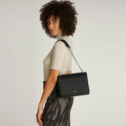 Calvin Klein Mini Line Quilt Schultertasche 26 cm