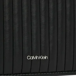 Calvin Klein Mini Line Quilt Schultertasche 26 cm