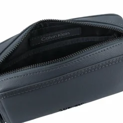 Calvin Klein Minimal Focus Mini Bag Umhängetasche 17.5 cm