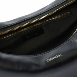 Calvin Klein Pinched Schultertasche 24 cm