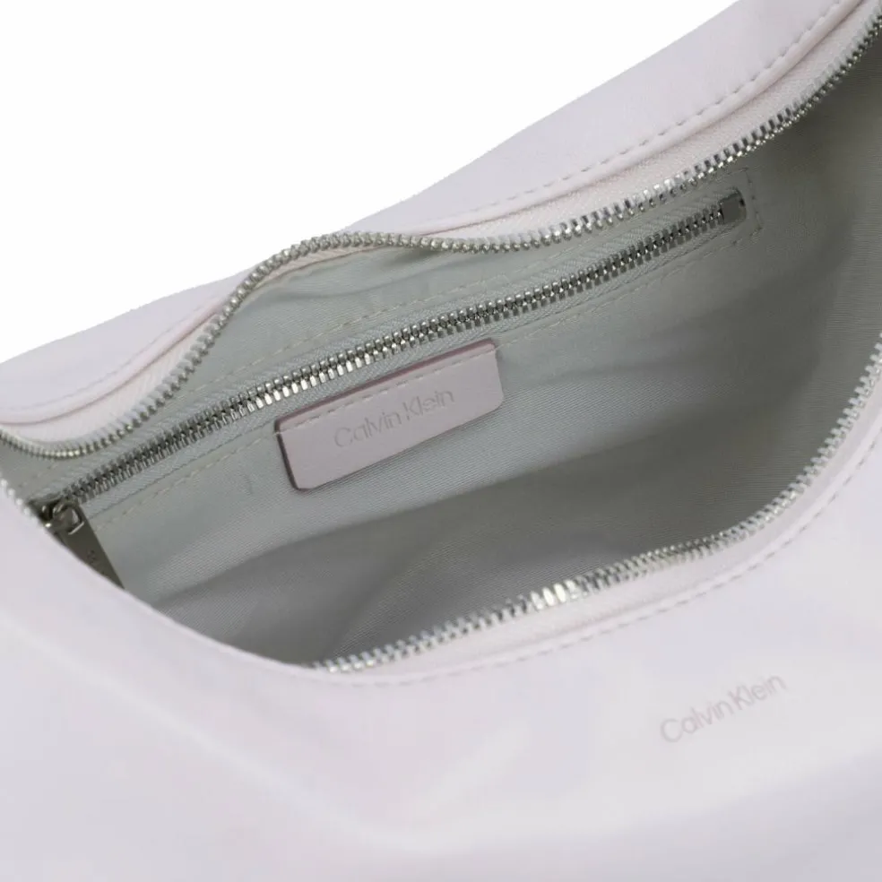 Calvin Klein Pinched Schultertasche 24 cm