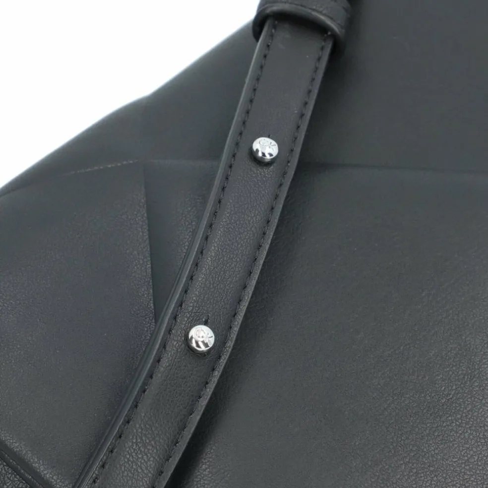 Calvin Klein Quilt Umhängetasche 27.5 cm