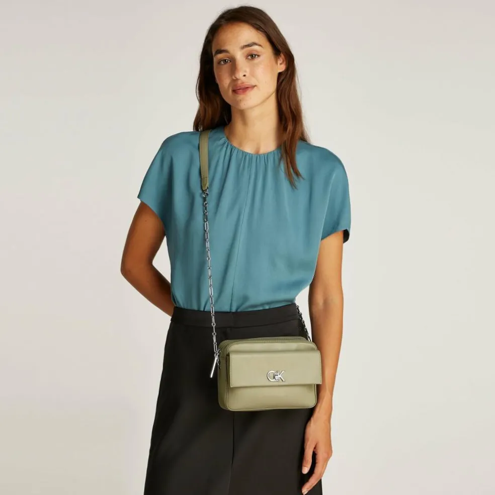 Calvin Klein Re-Lock Umhängetasche 21 cm