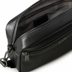 Calvin Klein Zip Umhängetasche 20 cm