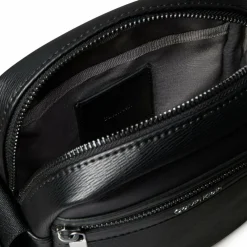 Calvin Klein Zip Umhängetasche 20 cm