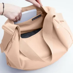 GOT BAG Curved Bag Monochrome Schultertasche 46 cm