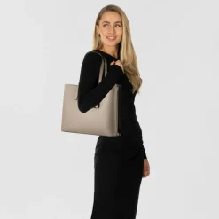 Guess Meridian II Schultertasche 36 cm