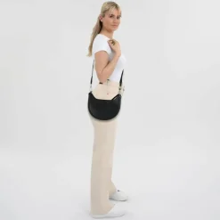 Lacoste Chantaco Classics Schultertasche Leder 23 cm