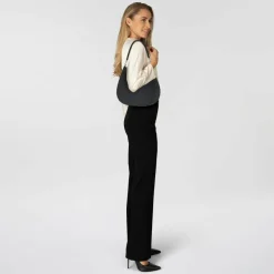 Lacoste Core Essentials Daily City Schultertasche 35 cm