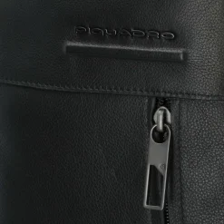 Piquadro Akron Umhängetasche 32 cm