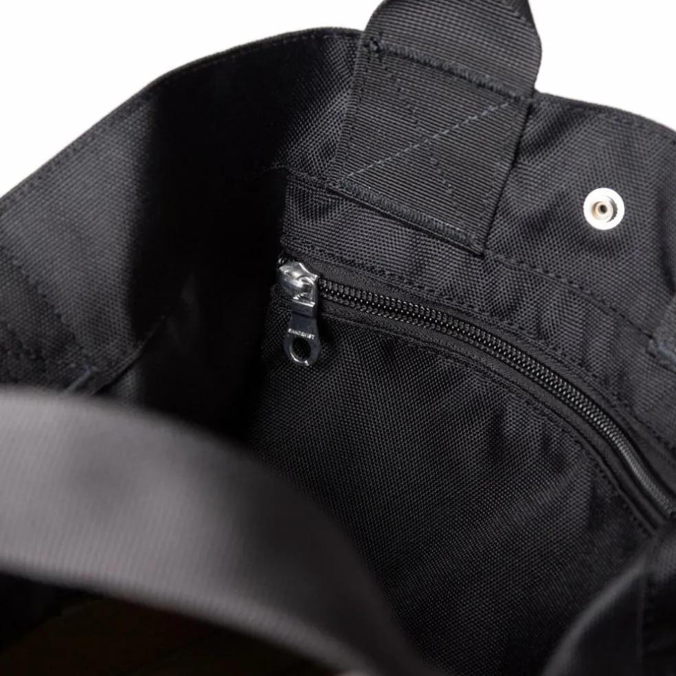 Sandqvist Ground Schultertasche 32 cm Laptopfach