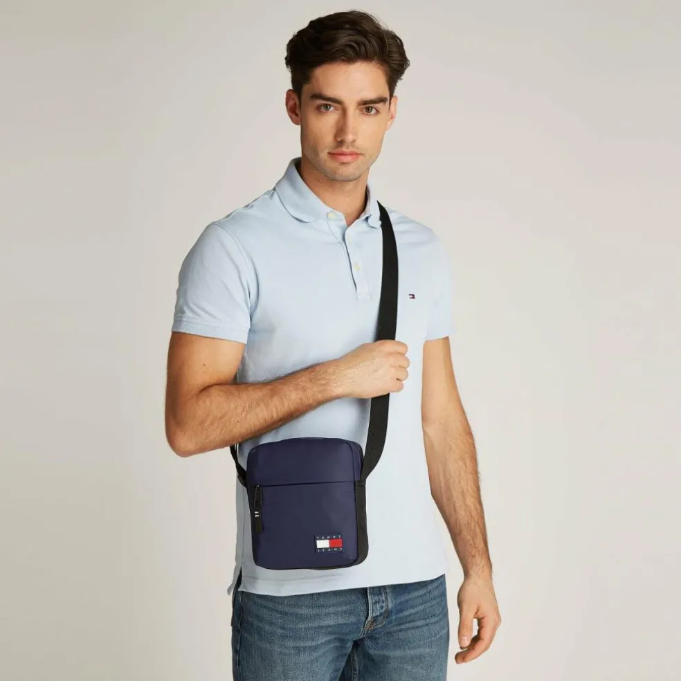 Tommy Hilfiger Jeans TJM Daily Mini Bag Umhängetasche 18 cm