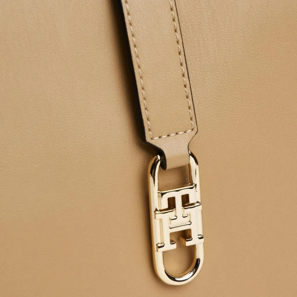 Tommy Hilfiger TH Libre Schultertasche 28 cm